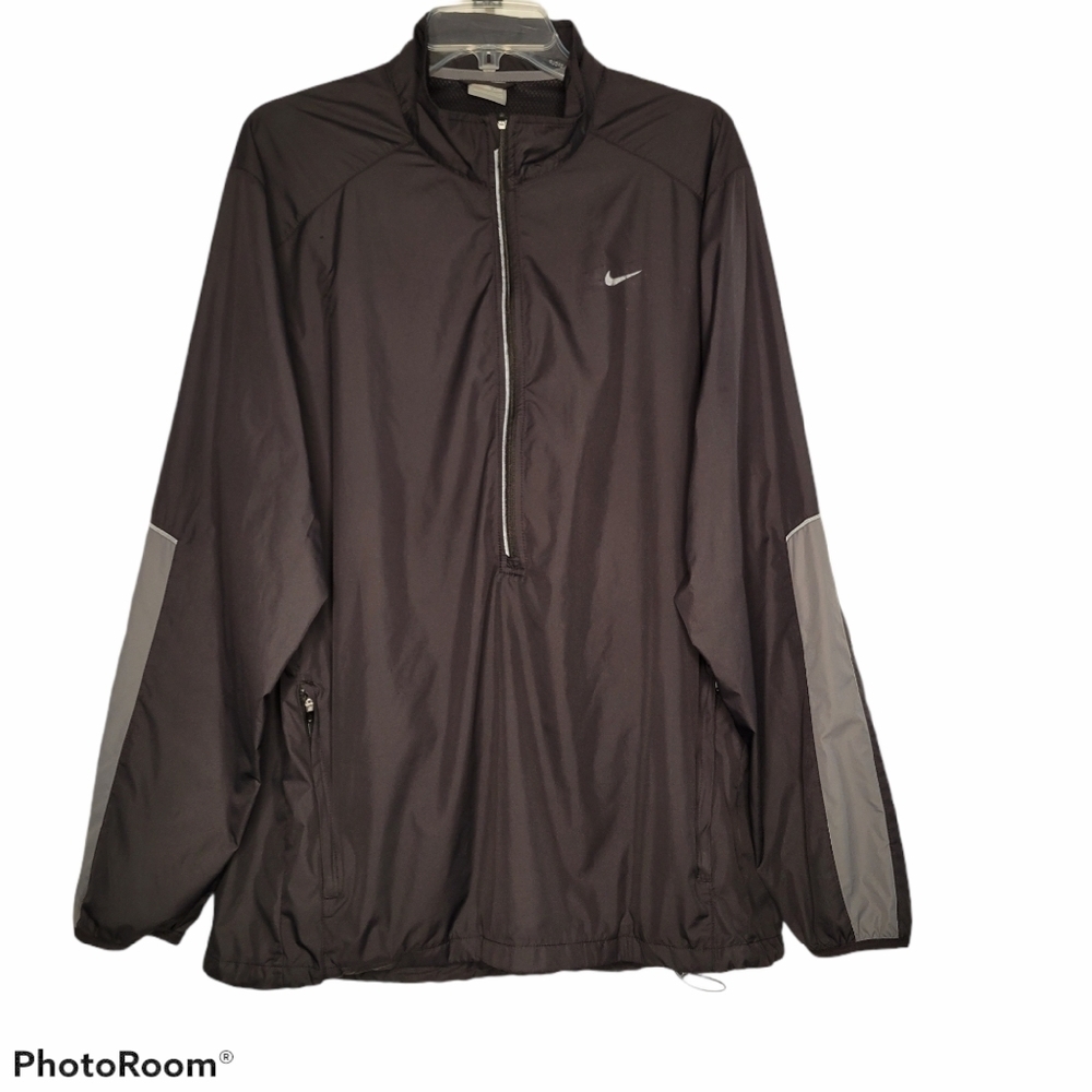 NIKE Lightweight Jacket